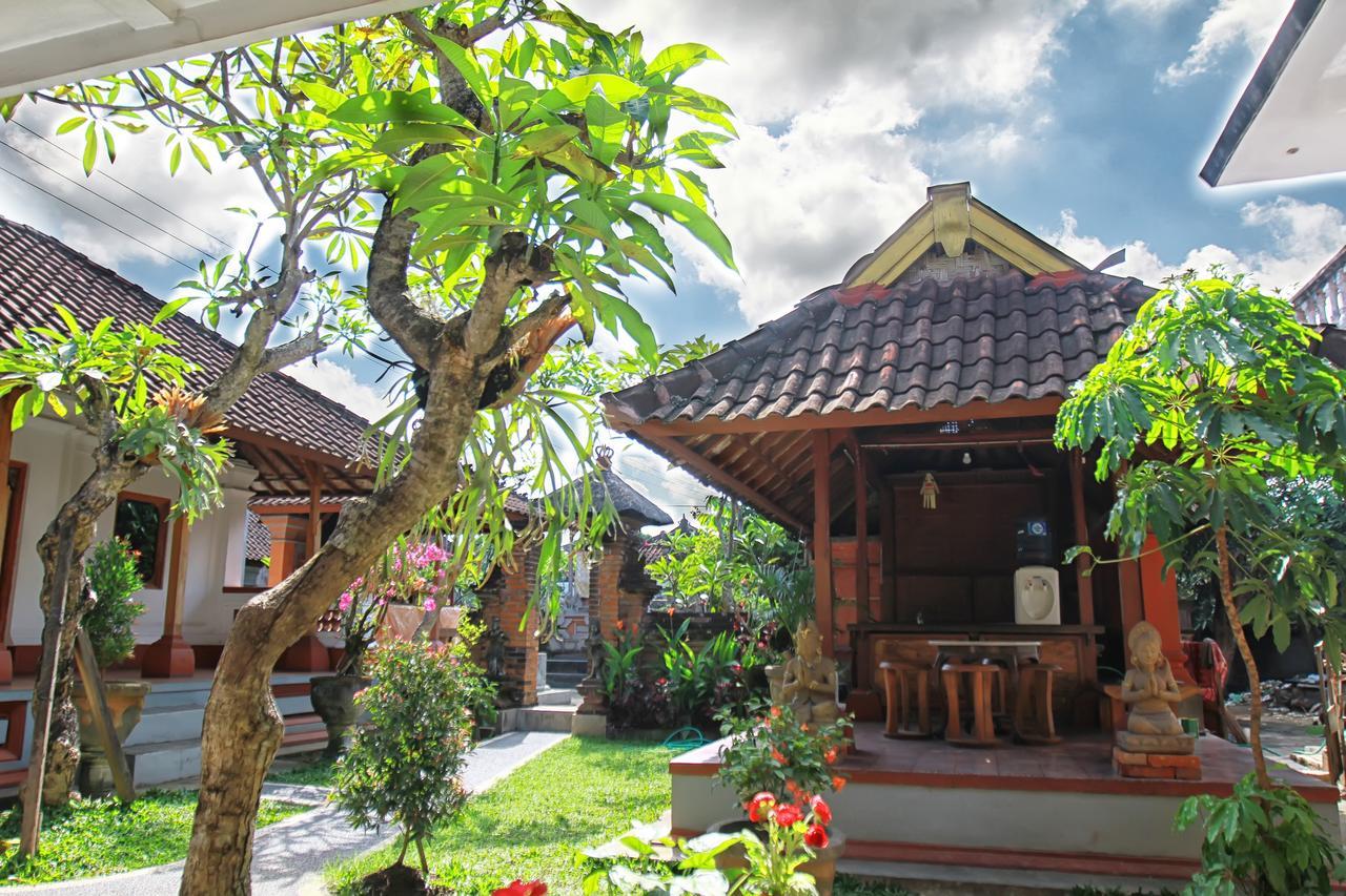 Halaman Depan Hostel Ubud Eksteriør bilde